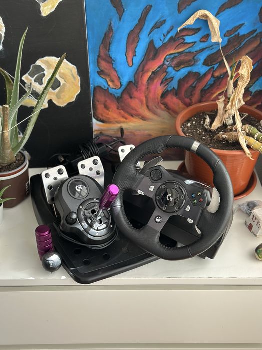 Logitech G920 + 2 Sticks