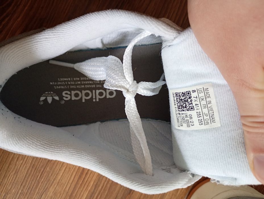 Sprzedam buty Adidas Campus