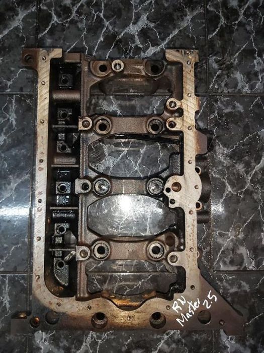 Sub carter Renault Master 2.5