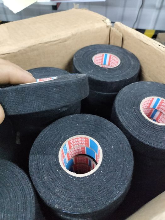 Изолента флис Tesa 51618 (антискрип) 25м