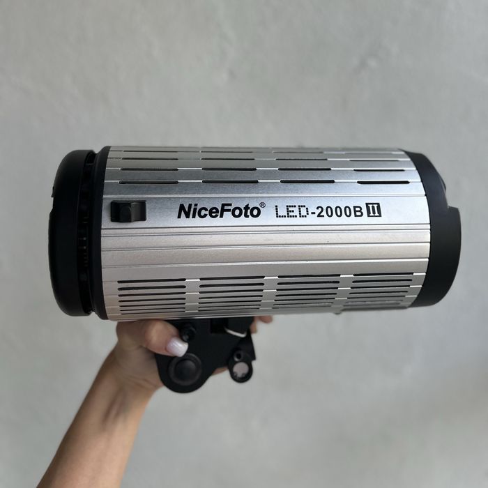 Студійне світло NiceFoto LED-2000A II 200Вт