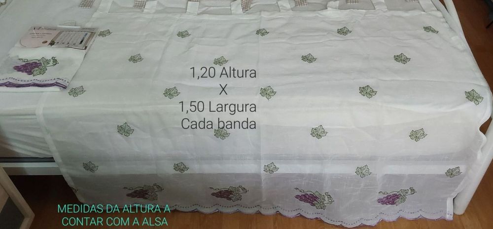 CORTINADO DE COZINHA NOVO e BONITO.Pormenores e Medidas nas imagens