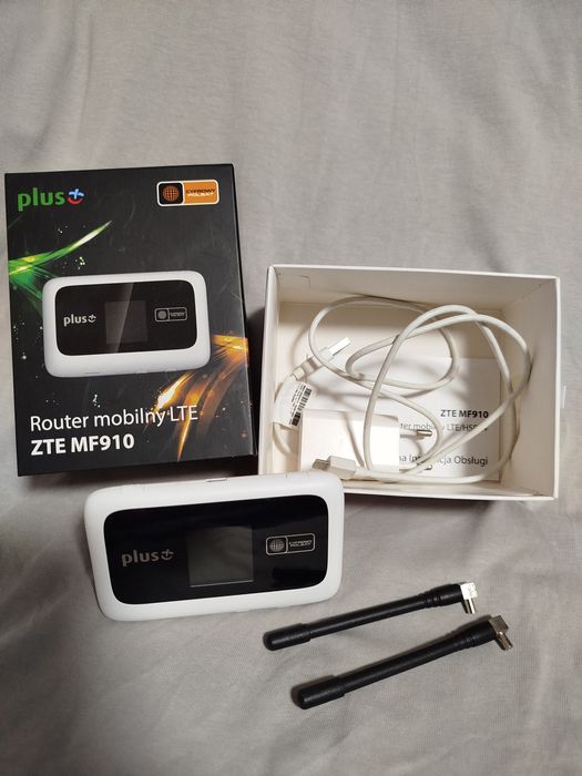 Мобільний роутер ZTE MF910