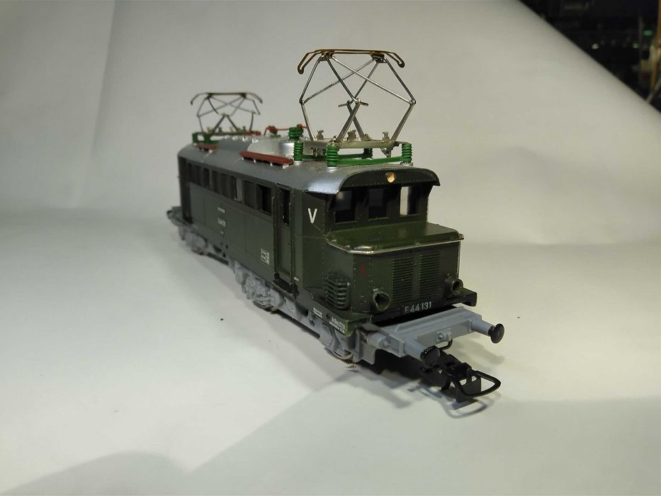 Lokomotywa Piko  E44 - kolejka makieta H0