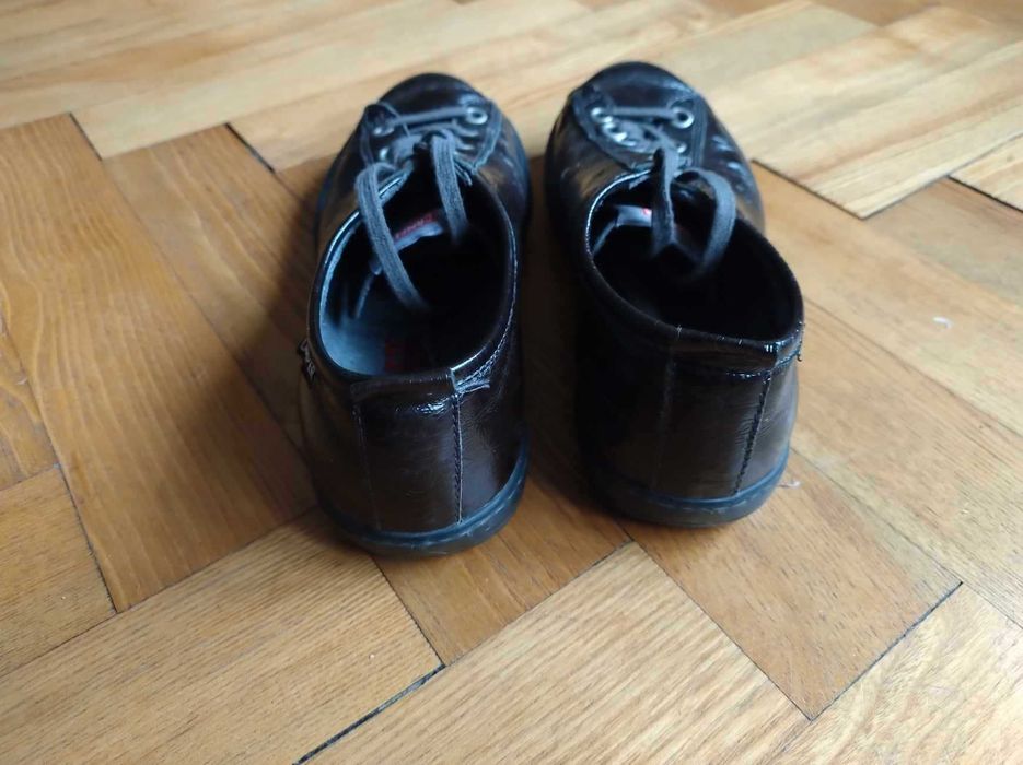 Lakierki Camper 39 w kolorze brązowym