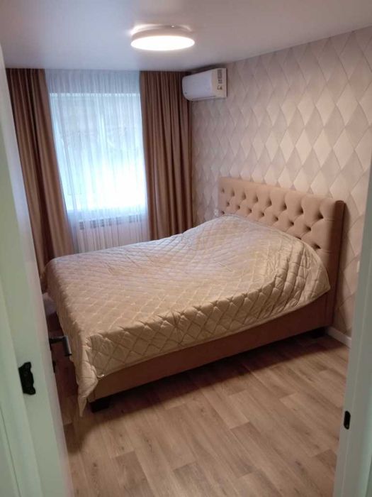 В продажу двокімнатна квартира в Центрі міста з новим,якісним ремонтом