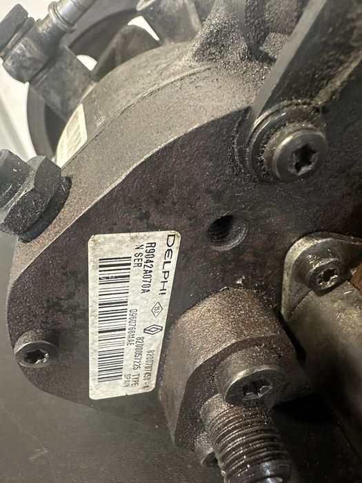 bomba injetora Renault 1.5 Dci delphi