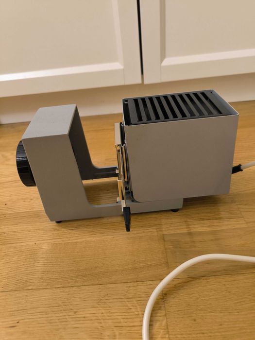 Rzutnik przeźroczy  PRL Diaskop Profil S