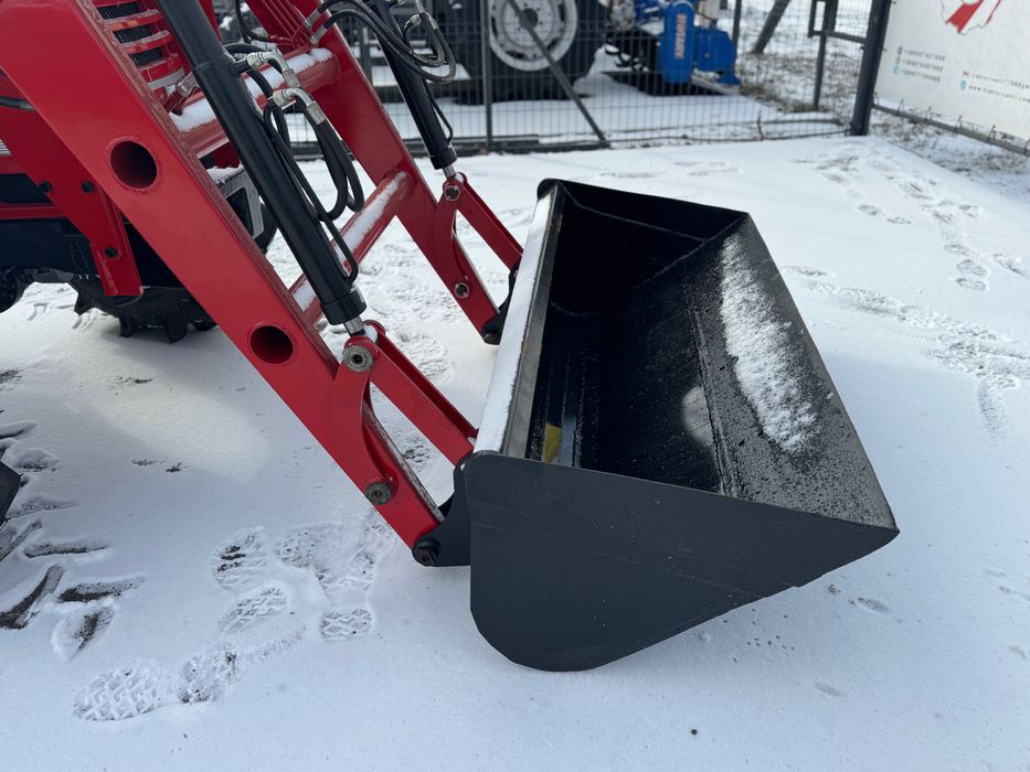 Трактор Yanmar EF585