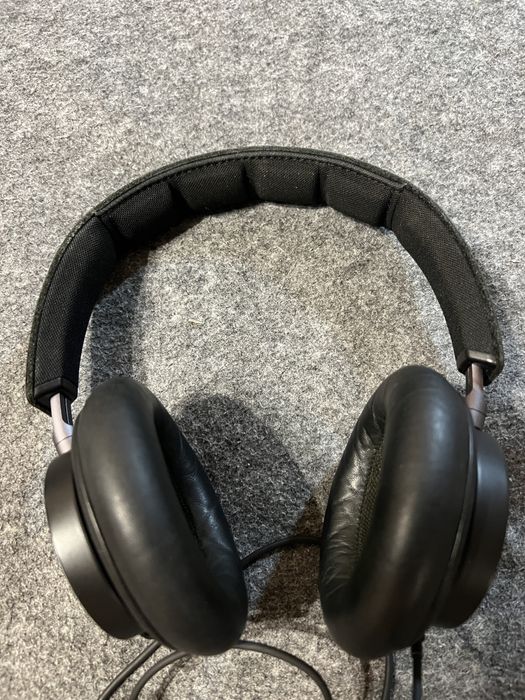 Навушники Bang&Olufsen BeoPlay H6