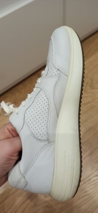 Buty sportowe ecco , skórzane sneakersy damskie