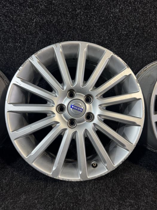 Диски Б/У 7R17 ET50 5x108 Dia63.4 Volvo Ford