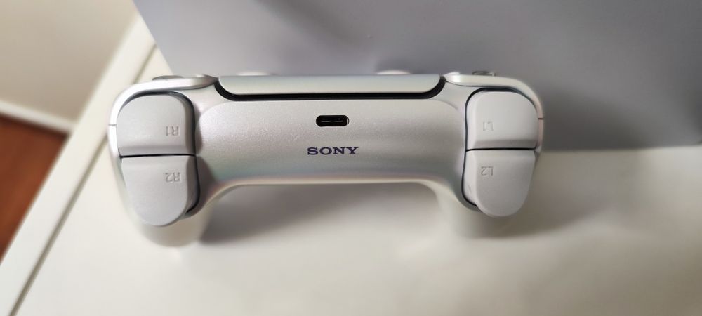 Comando PS5 DualSense Chroma Pearl