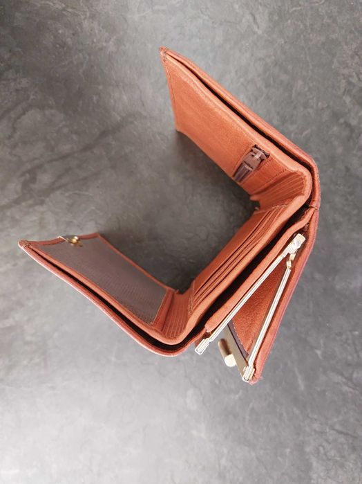 Portfel ze skóry cielęcej firmy BONA COLLECTION