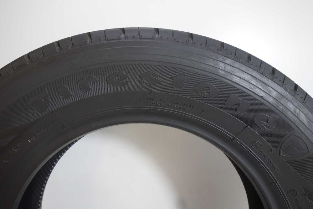 Opony letnie 215/65/16C - FIRESTONE Van Hawk 2