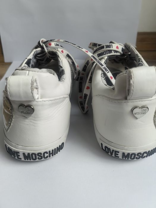 Sneakersy Love Moschino