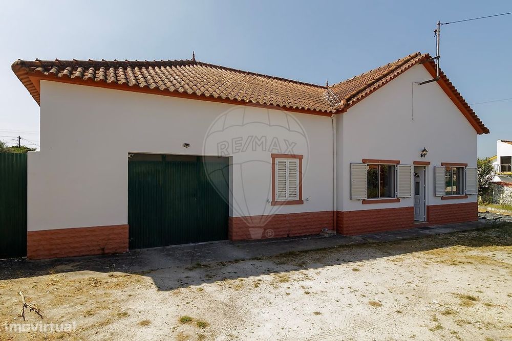 Moradia T4 para venda