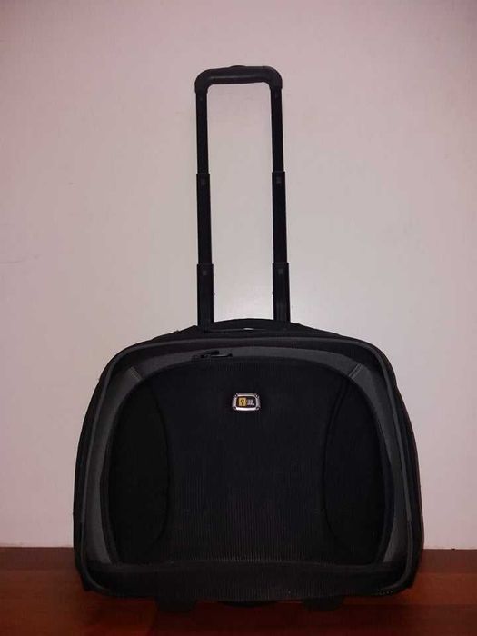 Case Logic Troley Laptop Backpack439831316891576321