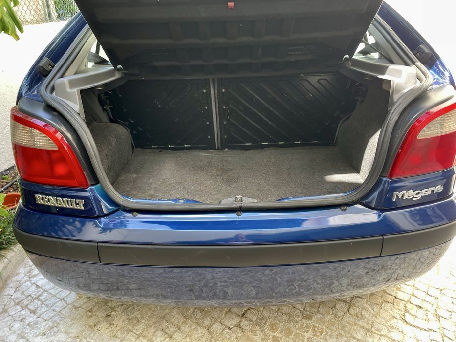 Renault Megane 1.4 - 02 Como Novo