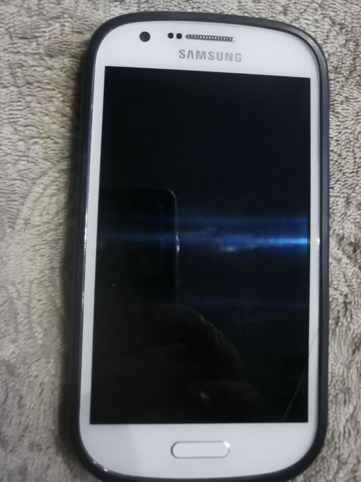 Sprzedam telefon Samsung