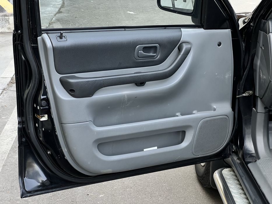 Honda CR-V 2.0 Бензин AWD Автомат