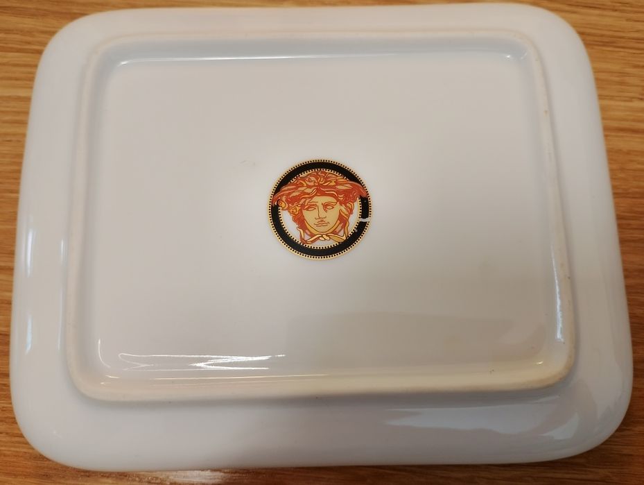 Podstawka maselniczka Versace Medusa