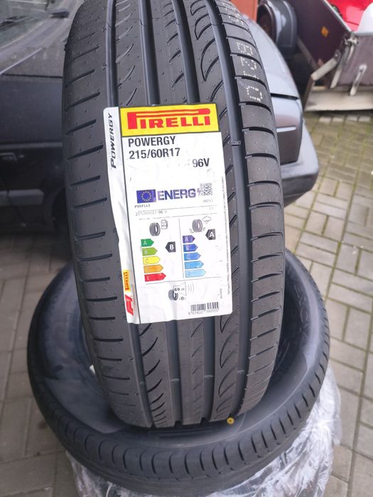 Opony Pirelli Pawergy 215/60/17 Nowe 24r
