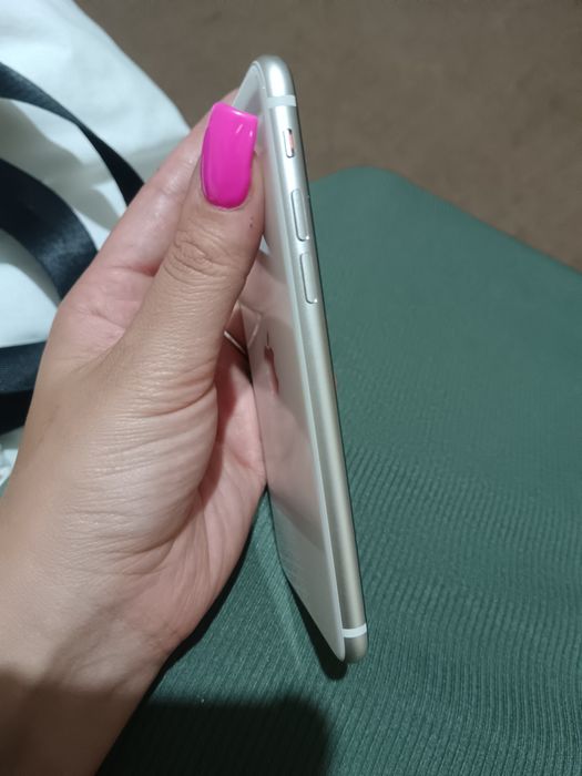 iPhone SE (2022) - recondicionado