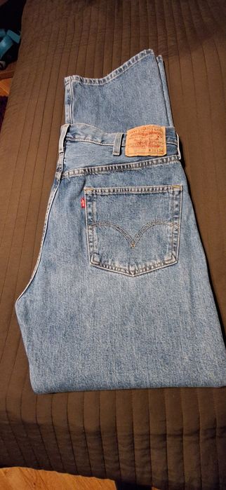 Spodnie jeansy męskie marki Levis 38/34 stan idealny