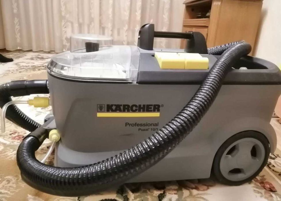 Моющий пылесос karcher