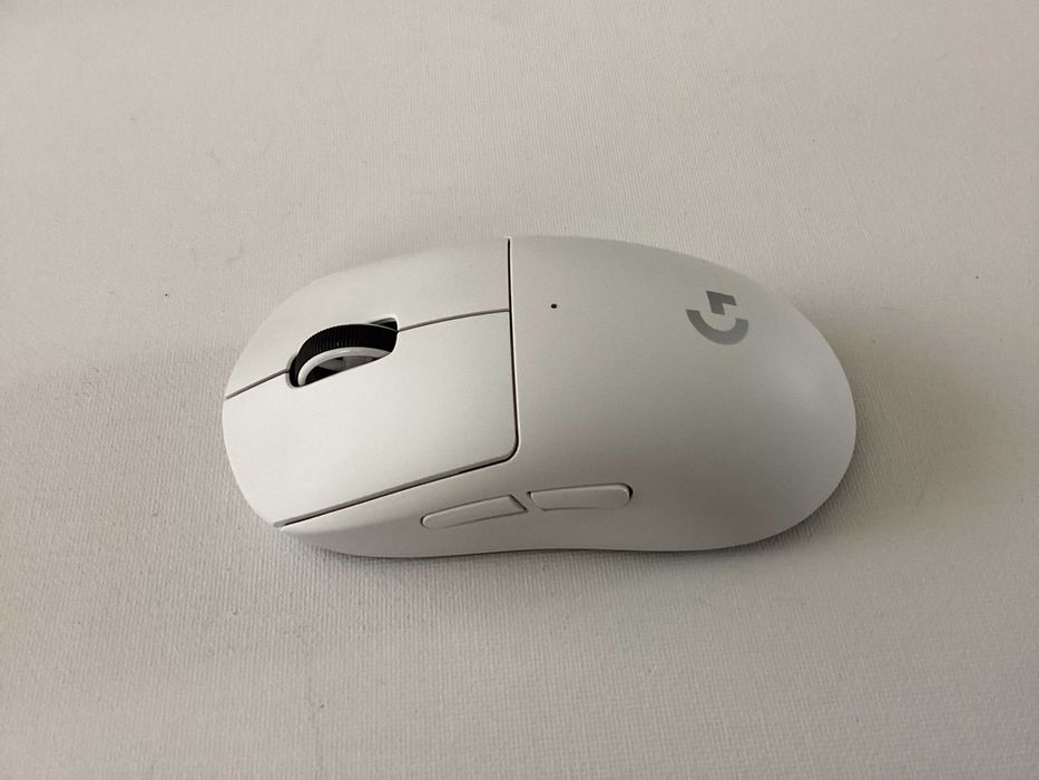 Logitech PRO X Superlight myszka