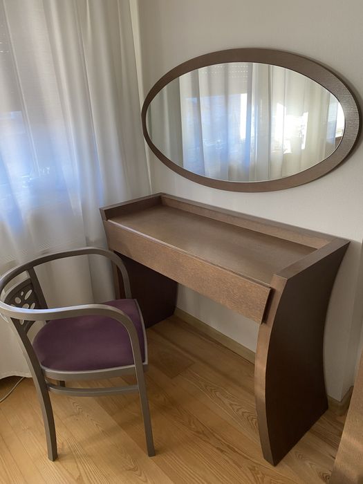 Komplet mebli do sypialni