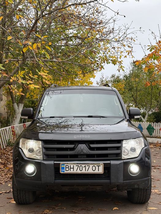Мітсубісі паджеро вагон