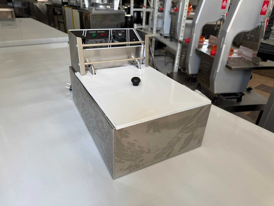 ACM1604 - Fritadeira Elétrica Pequena 6L- NOVA