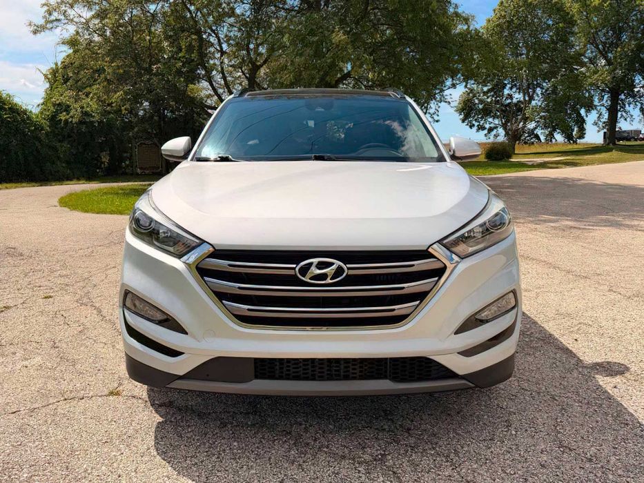 Hyundai Tucson Limited      2016