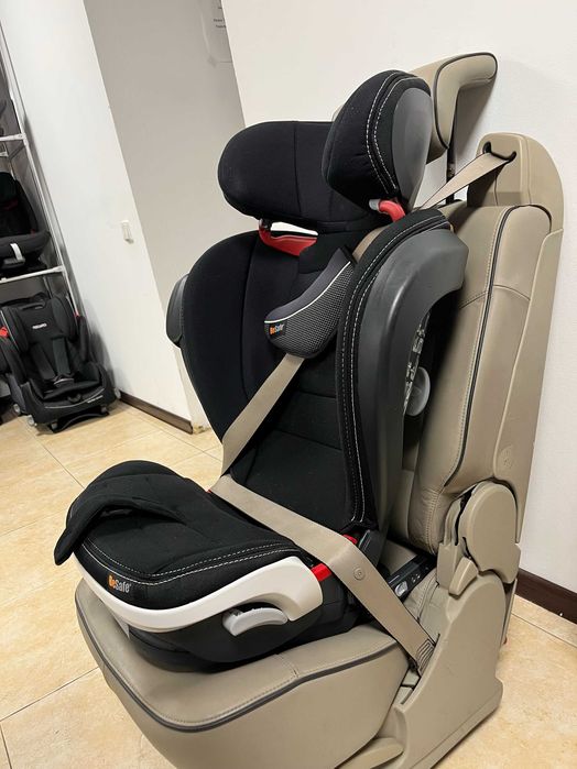 Автокрісло BeSafe iZi Flex Fix i-Size Група 2/3 (15-36 кг) автокресло 15 36 бустер