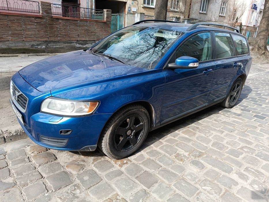 Авто  легкове VoLvo V50