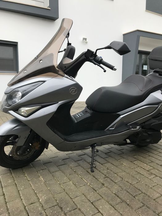 Mota 250cc impecável