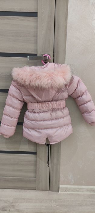 Продам куртку для дівчинки