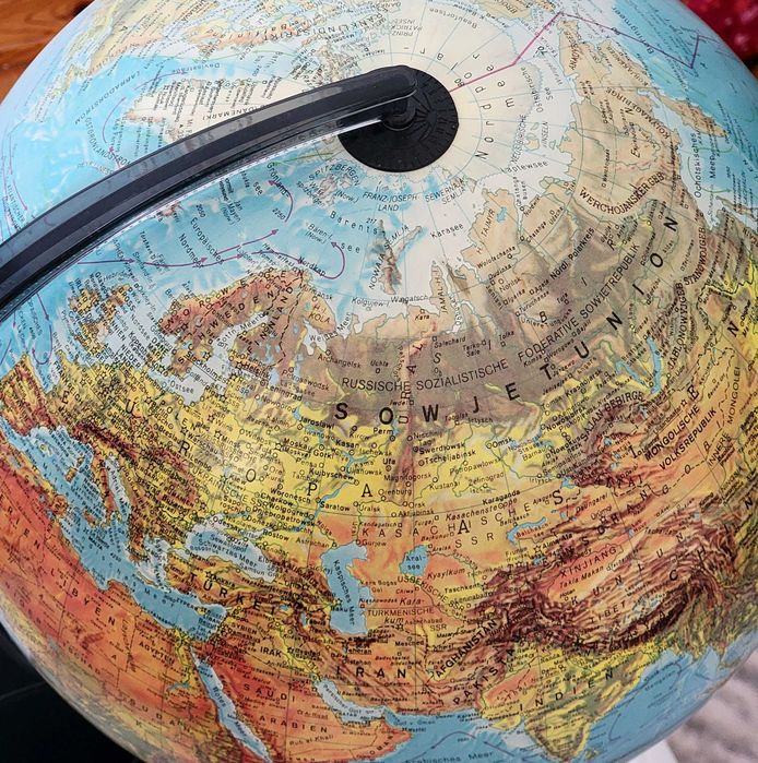 Глобус з підсвіткою, Данія