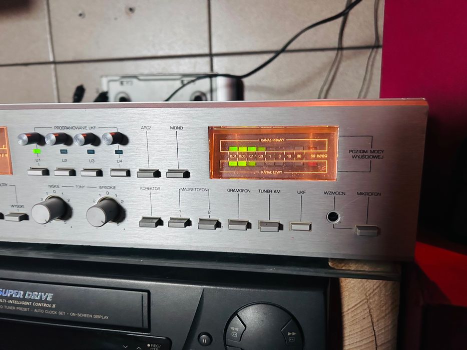 Radmor 5412 z bluetooth, sluchaj ulubionej muzyki bez rekalam!