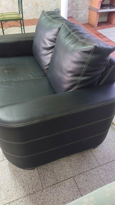 Sofás em pele genuina como novo