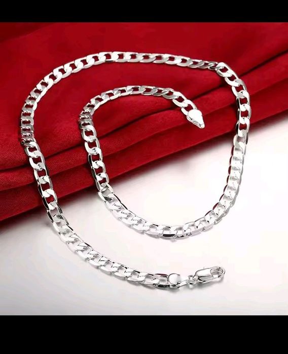 Łańcuszek srebrny nowy