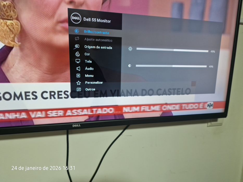 Monitor dell 55"