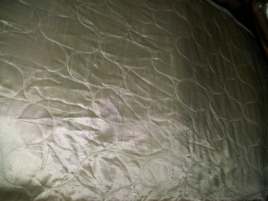 матрац новогодний золотистый