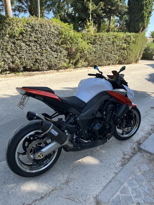 Kawasaki Z1000