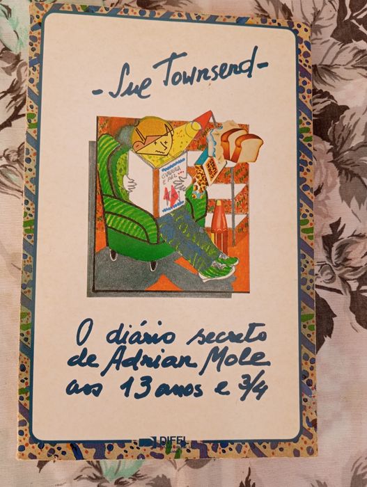 Sue Towsend - O diário secreto de Adrian Mole aos 13 anos e 3/4