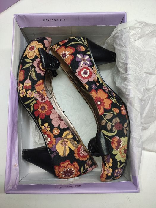 Sapatos Floridos GRAU