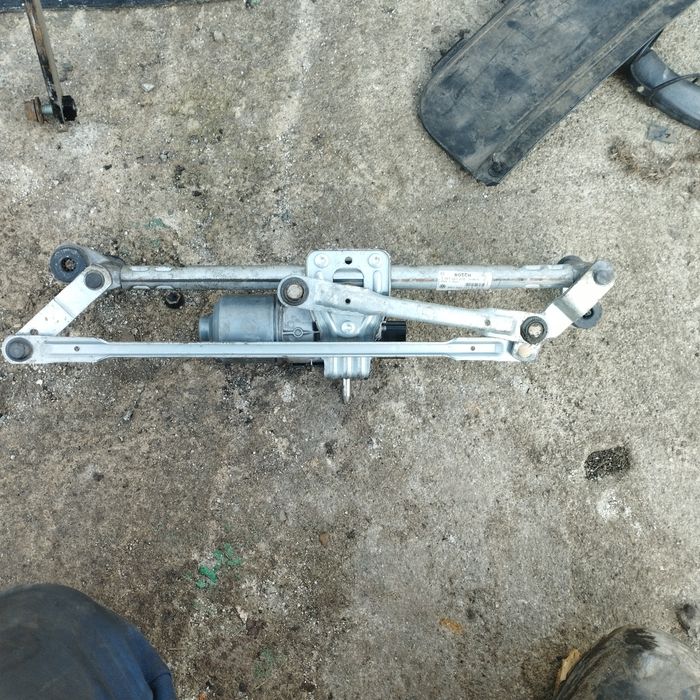 Volkswagen Polo 6r mechanizm wycieraczek przód oryginał