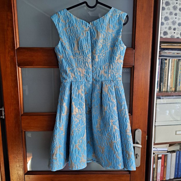 Sukienka S elegancka